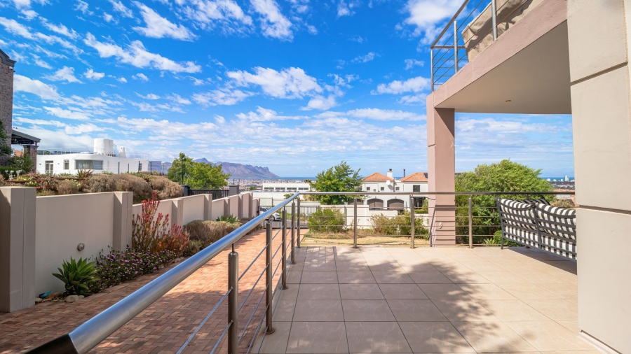 3 Bedroom Property for Sale in Olive Grove Western Cape